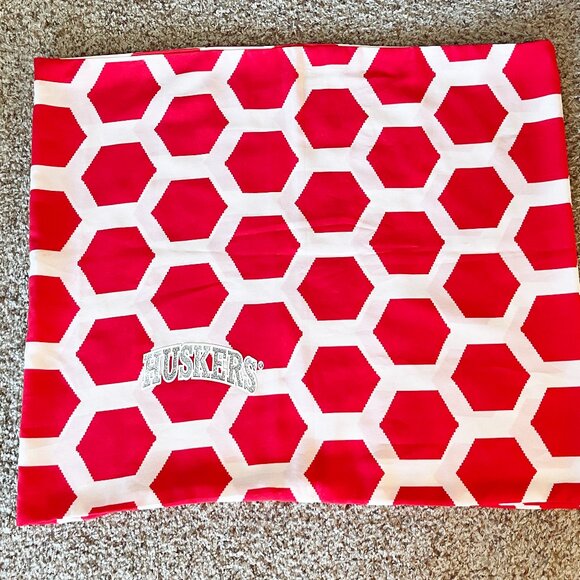 Nebraska Cornhuskers Infinity Scarf Red and White with silver glitter letters - Picture 1 of 7